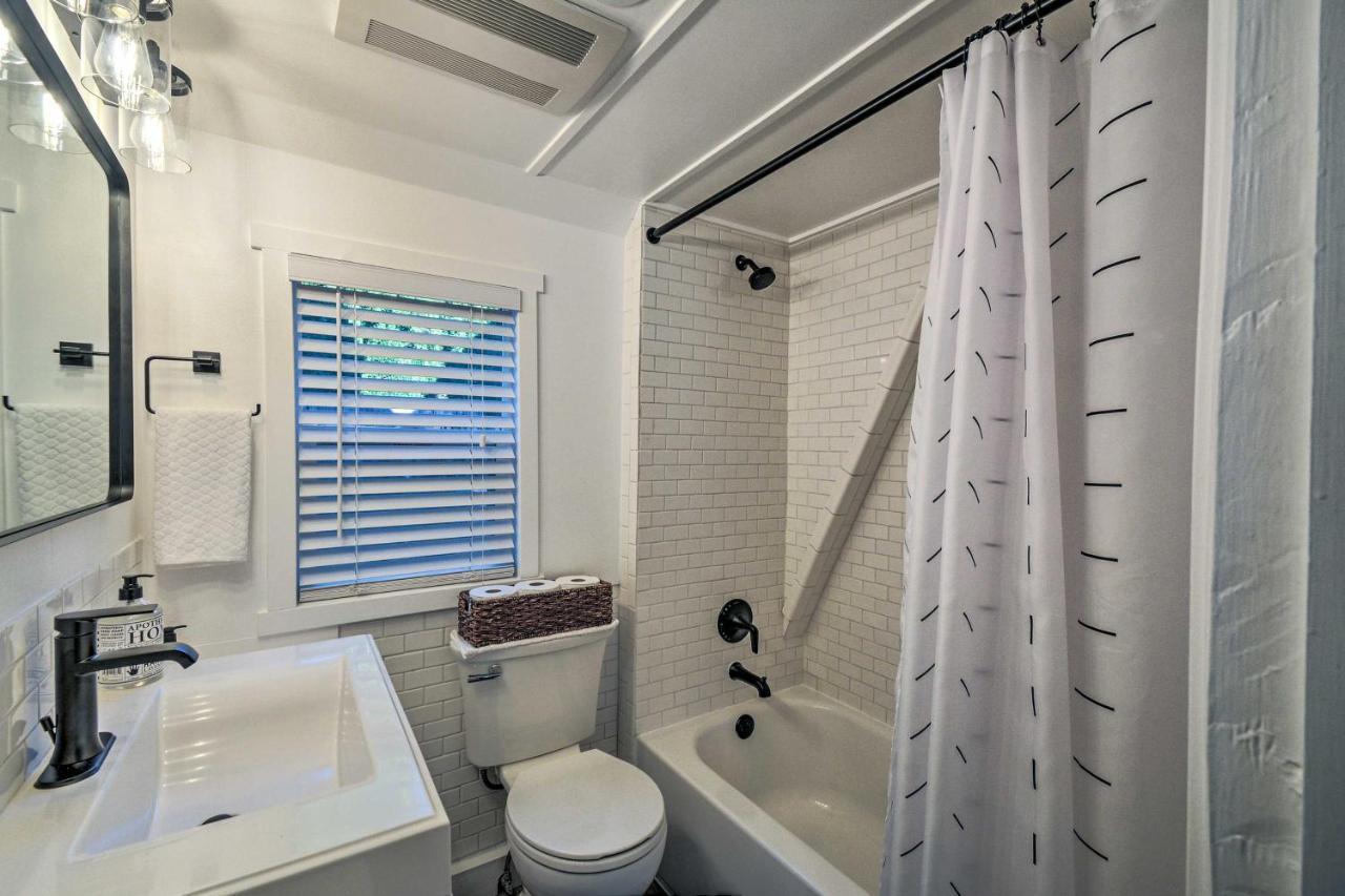 ברמרטון Puget Sound Cabin With Hot Tub And Water Views! מראה חיצוני תמונה